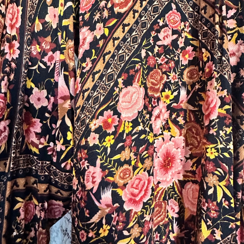 Spell Floral Fringe Kimono Duster - Black with Pink & Orange Roses - Picture 5 of 6